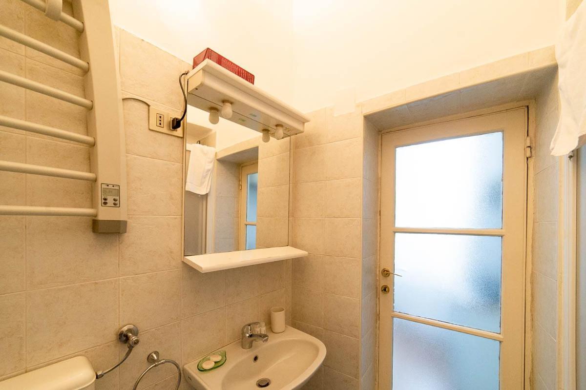 Hbhall Navigli 21 Μιλάνο Εξωτερικό φωτογραφία
